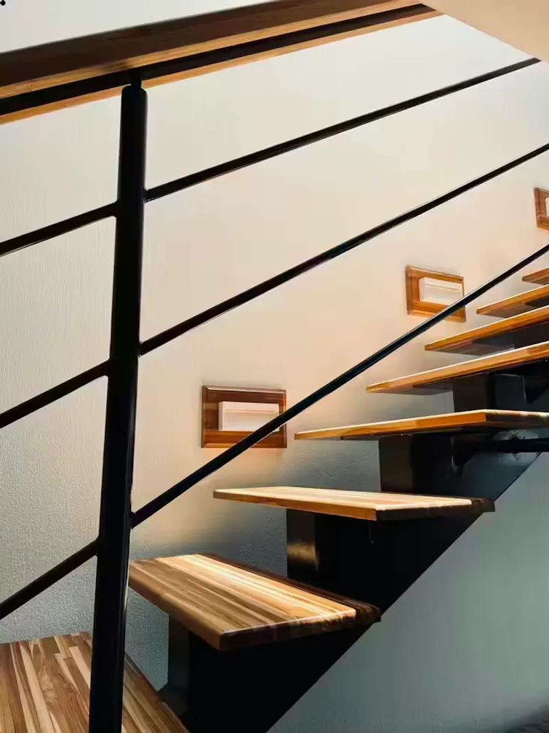Glass balustrade railing installation contractor in Houston, TX